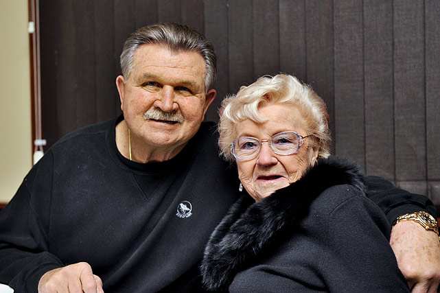 mike-ditka-mom-charlotte-opxq-19404_-al-tielemanssi.jpg